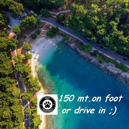 VILLA VALKANE 150m FROM THE STUNNING VALKANE BEACH Pula Ngoại thất bức ảnh